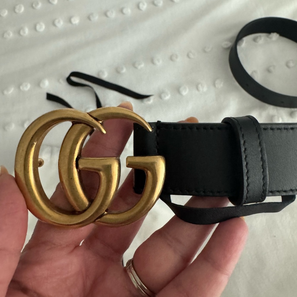 SOLD- Gucci Black Leather Marmont Belt